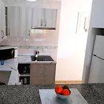 Fantastic 3 Bedrooms Mareverde, Wifi Free 펜션